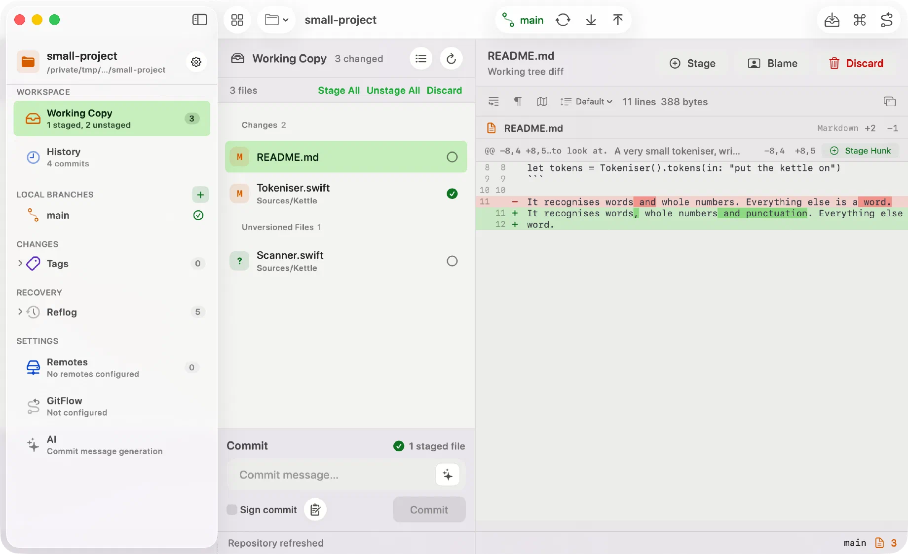 Innesta's working copy listing a staged file, a modified file and an untracked file — light appearance